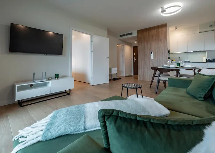 Aparts4u - Kras A103 Z Prywatnym Jacuzzi I Widokiem Na Gory *