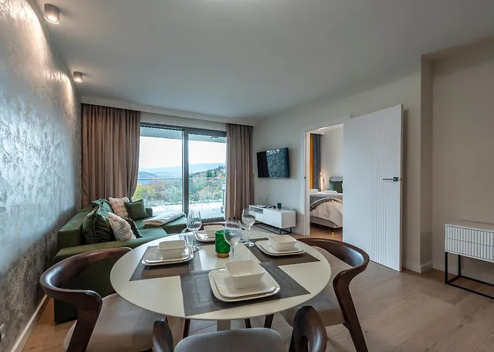 Aparts4u - Kras A103 Z Prywatnym Jacuzzi I Widokiem Na Gory 스클라르스카포렘바